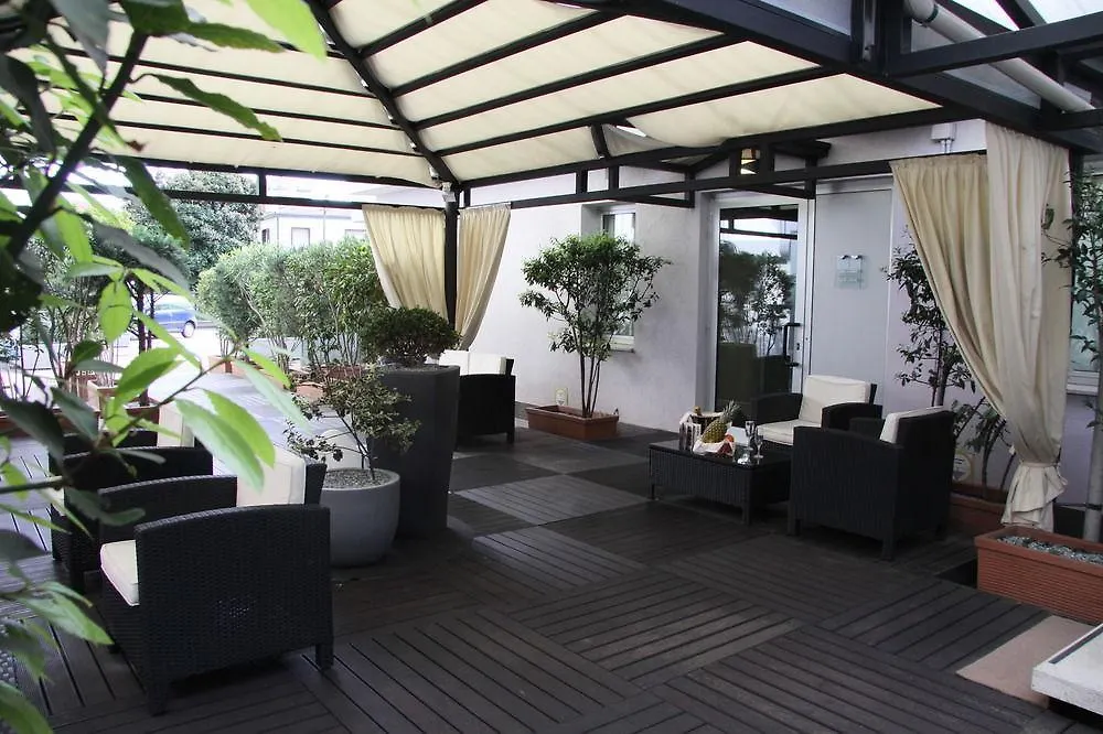 Lh Hotel Sirio Venice 4*,